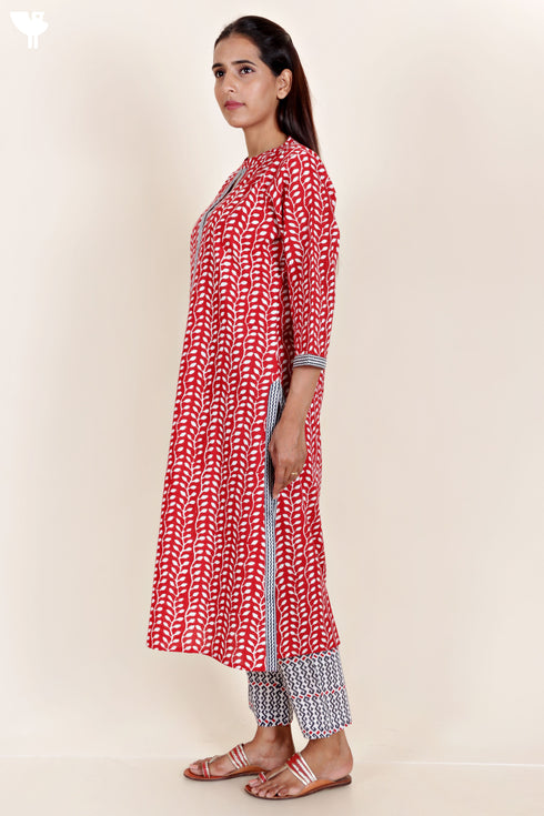 Cambric Cotton Kurta And Pant Set With Kota Dupatta In Block Print